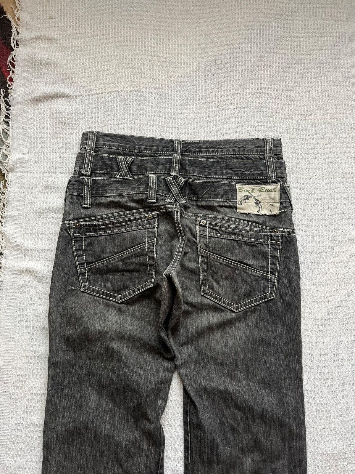 Japanese Brand Vintage Back Rush Cross Gun Triple Waist Denim Jeans Size US 33 - 5 Thumbnail