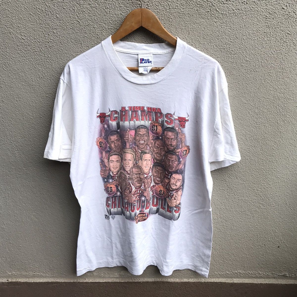 NBA × Vintage Vintage 90s CHICAGO BULLS nba team champion Size US L / EU 52-54 / 3 - 1 Thumbnail