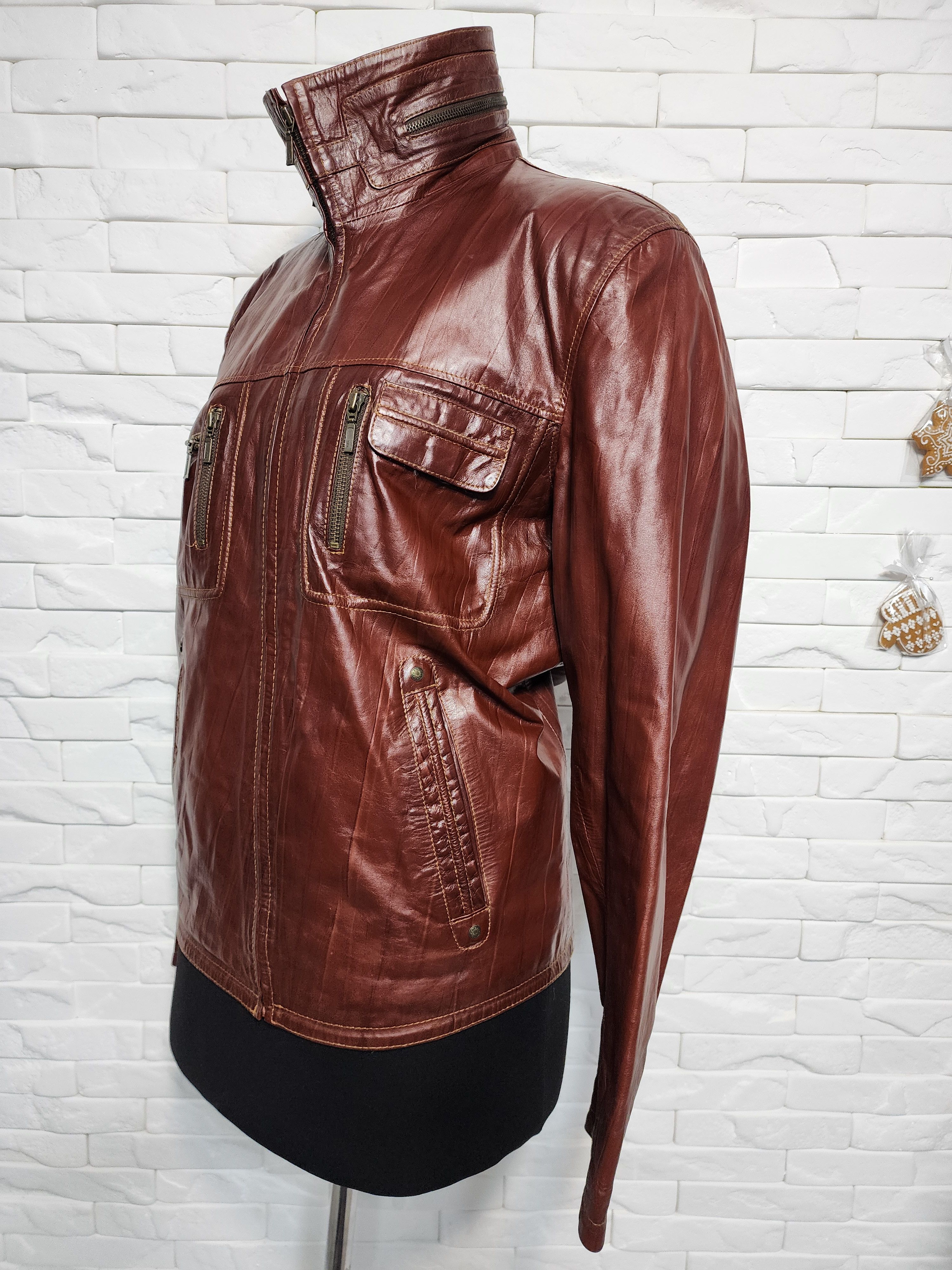 Uniqlo Men's Brown Genuine Leather Jacket: Size US M / EU 48-50 / 2 - 2 Thumbnail