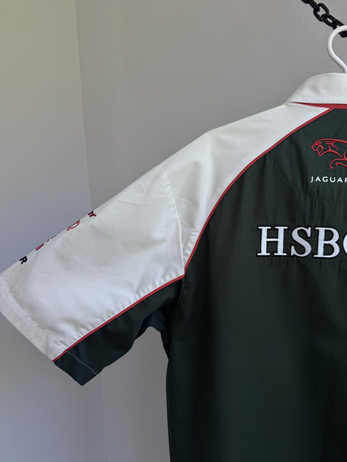 Formula 1 Jaguar Racing 2003 HSBC Formula 1 F1 Racing Button Up Shirt Size US XXL / EU 58 / 5 - 18 Thumbnail