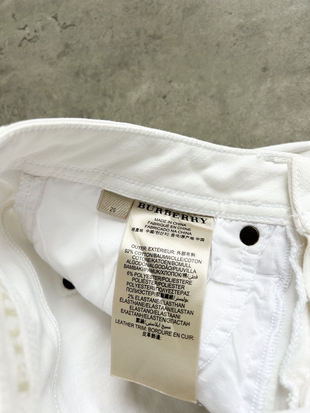 Burberry × Vintage Burberry amazing low waist capri Y2K old money denim Size 27" / US 4 / IT 40 - 9 Thumbnail