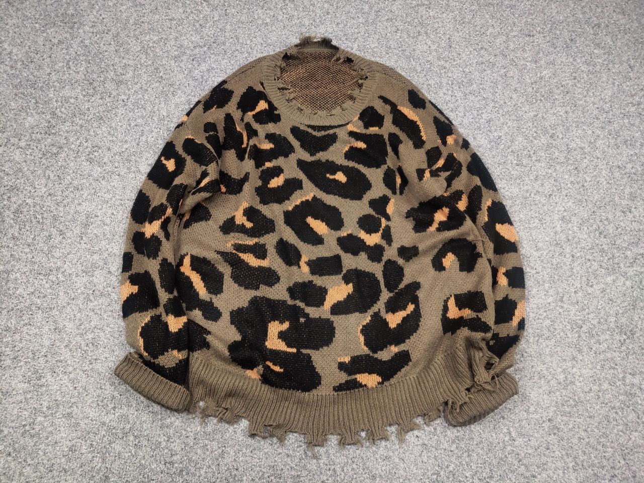 Japanese Brand Vtg Japan Leopard Hysteric Glamour Style Distressed Sweater Size US M / EU 48-50 / 2 - 2 Thumbnail