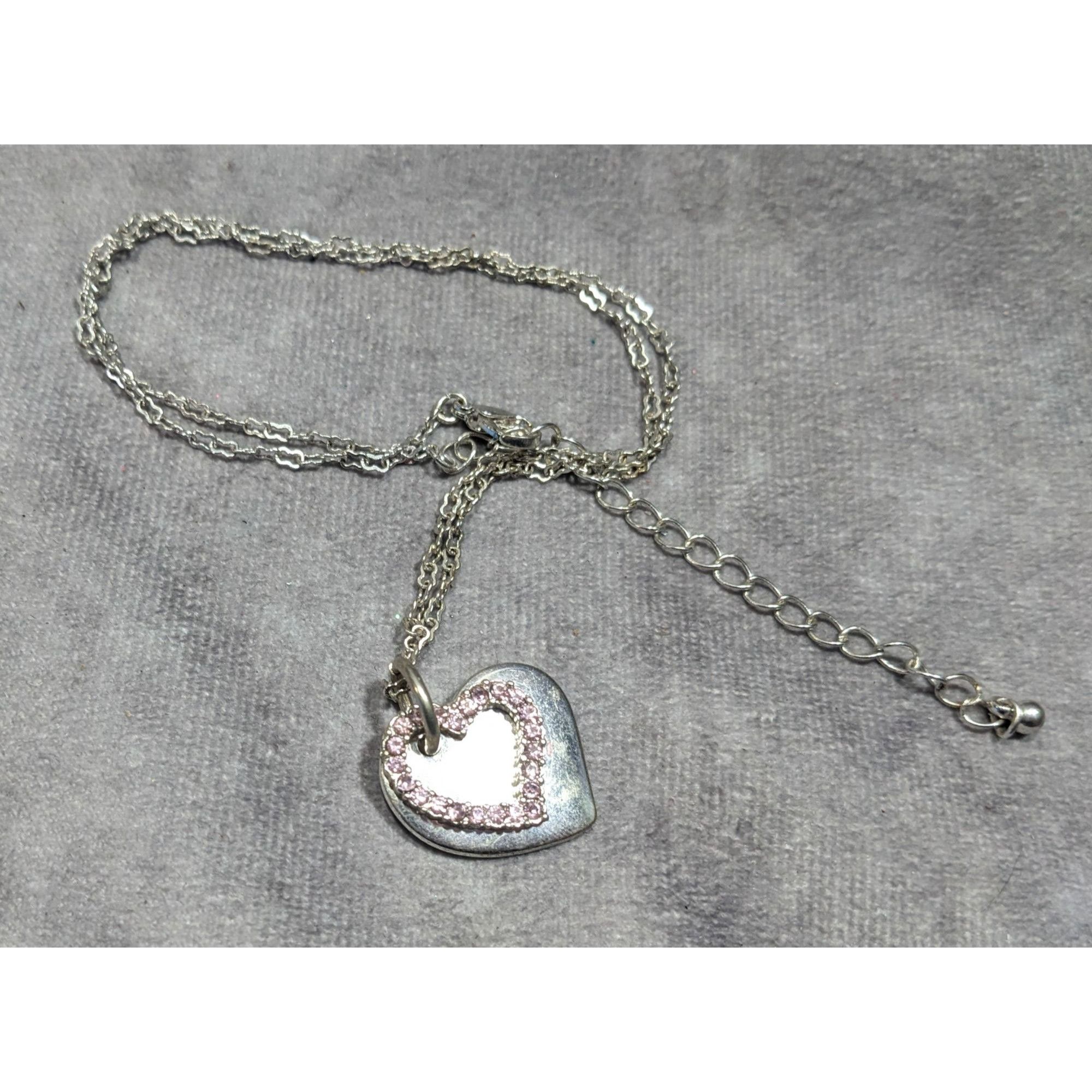 Other Coquette Pink And Silver Tone Heart Pendant Necklace Size ONE SIZE - 6 Thumbnail