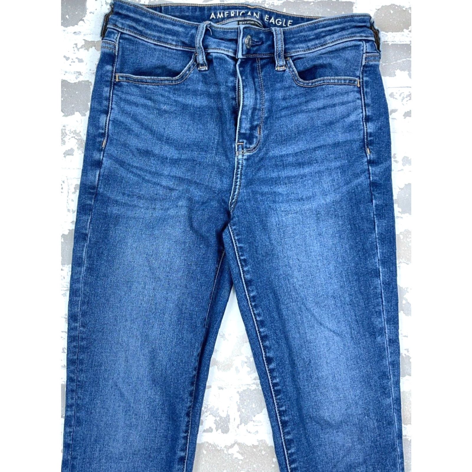 American Eagle Outfitters American Eagle Jeans Women 4 Short High Rise Jegging Med Wash Faded Stretch A80 Size 27" / US 4 / IT 40 - 4 Thumbnail