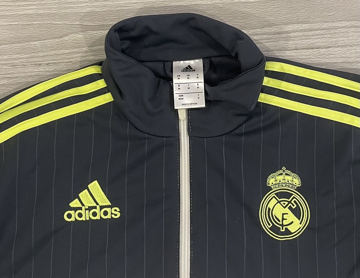 Adidas Adidas 2015/16 Real Madrid Training Jacket Mens Size Medium Size US M / EU 48-50 / 2 - 2 Thumbnail