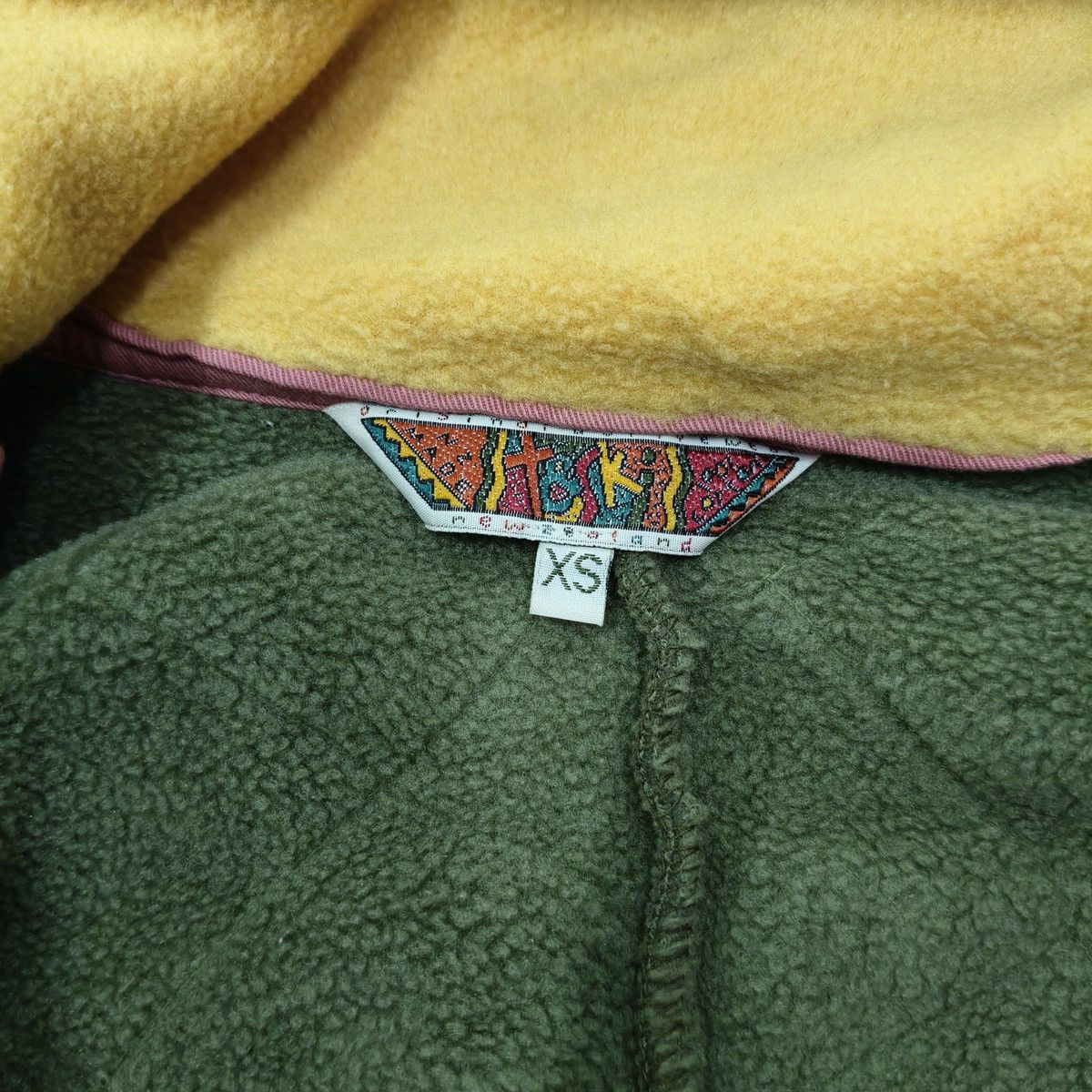 Vintage Vintage T&Ski New Zealand 90's Fleece Hoodie Size US XS / EU 42 / 0 - 6 Thumbnail