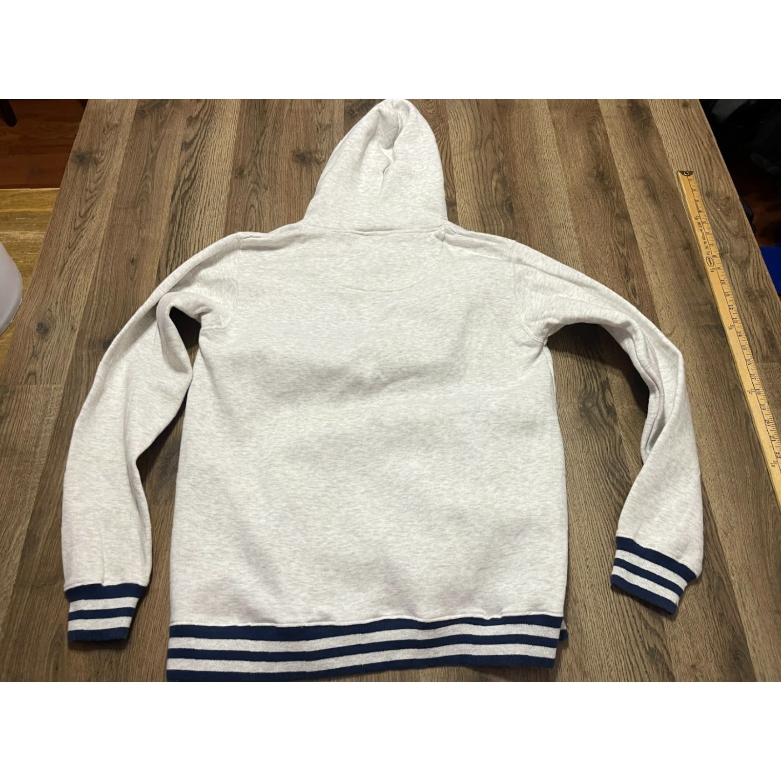 Vintage Royce Apparel Hoodie Womens XL Michigan Wolverines Pullover Drawstring White Casual Size XL / US 12-14 / IT 48-50 - 2 Thumbnail