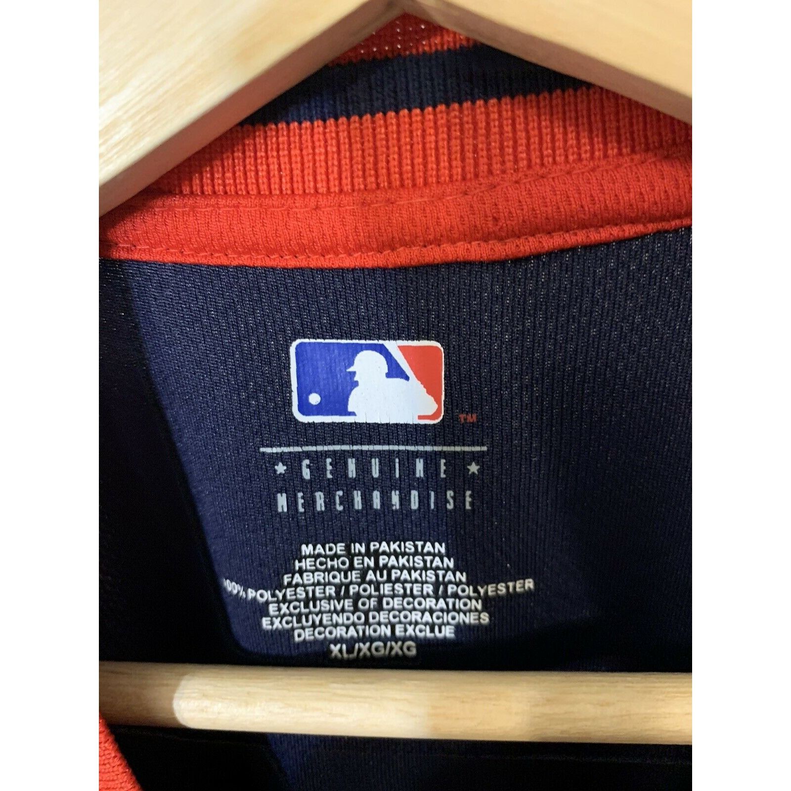 MLB MLB Cleveland Indians Baseball Adult Shirt Men's Sz XL Embro Size US XL / EU 56 / 4 - 2 Thumbnail