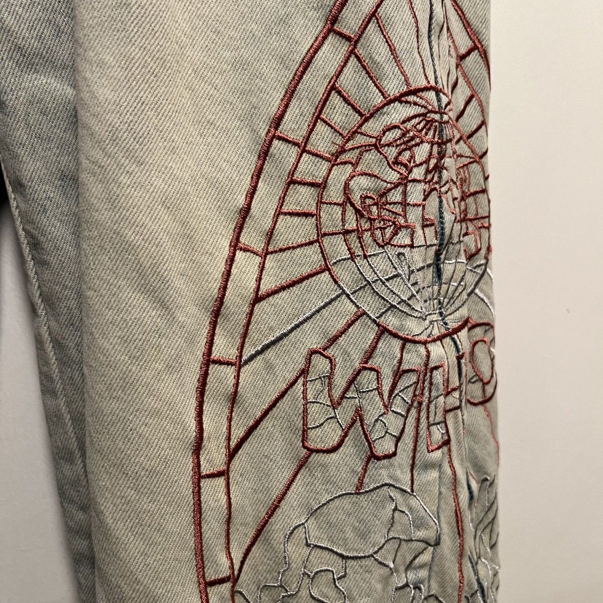 Who Decides War Who Decides War Extended Hem Embroidered Denim Size US 26 / EU 42 - 7 Thumbnail