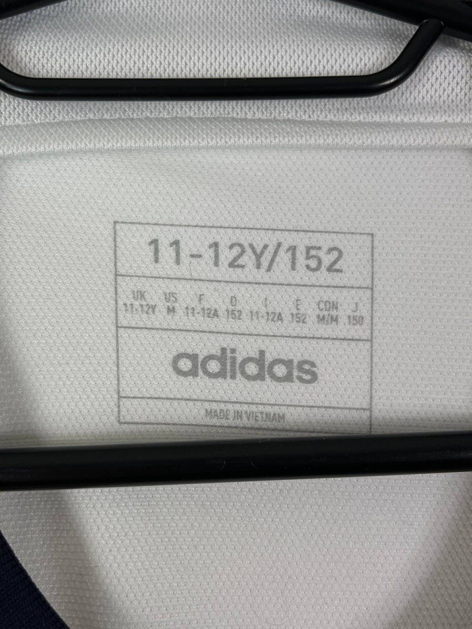 Adidas Real Madrid Jersey Home Football 2023-24 Adidas Boys Sz XS Size US XXS / EU 40 - 2 Thumbnail