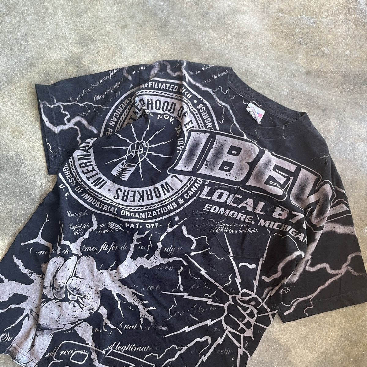Vintage T-Shirt Vintage Bayside Ibew Big Print 876 Size US L / EU 52-54 / 3 - 2 Thumbnail