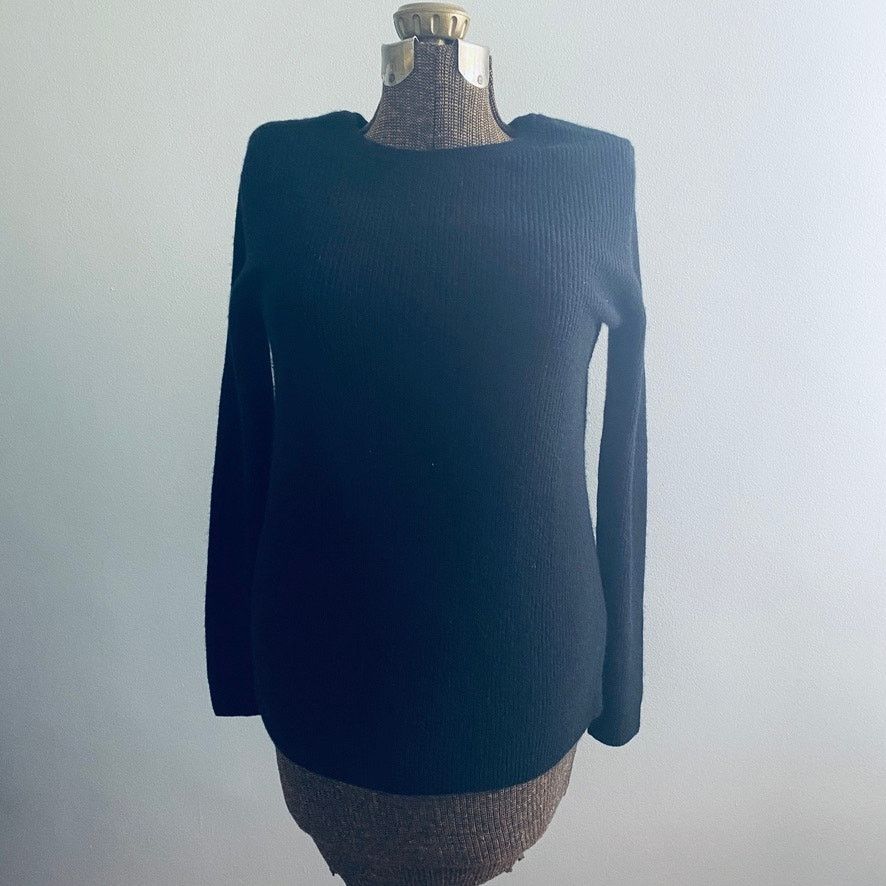 Autumn Cashmere Autumn cashmere black cashmere sweater Size M / US 6-8 / IT 42-44 - 1 Thumbnail