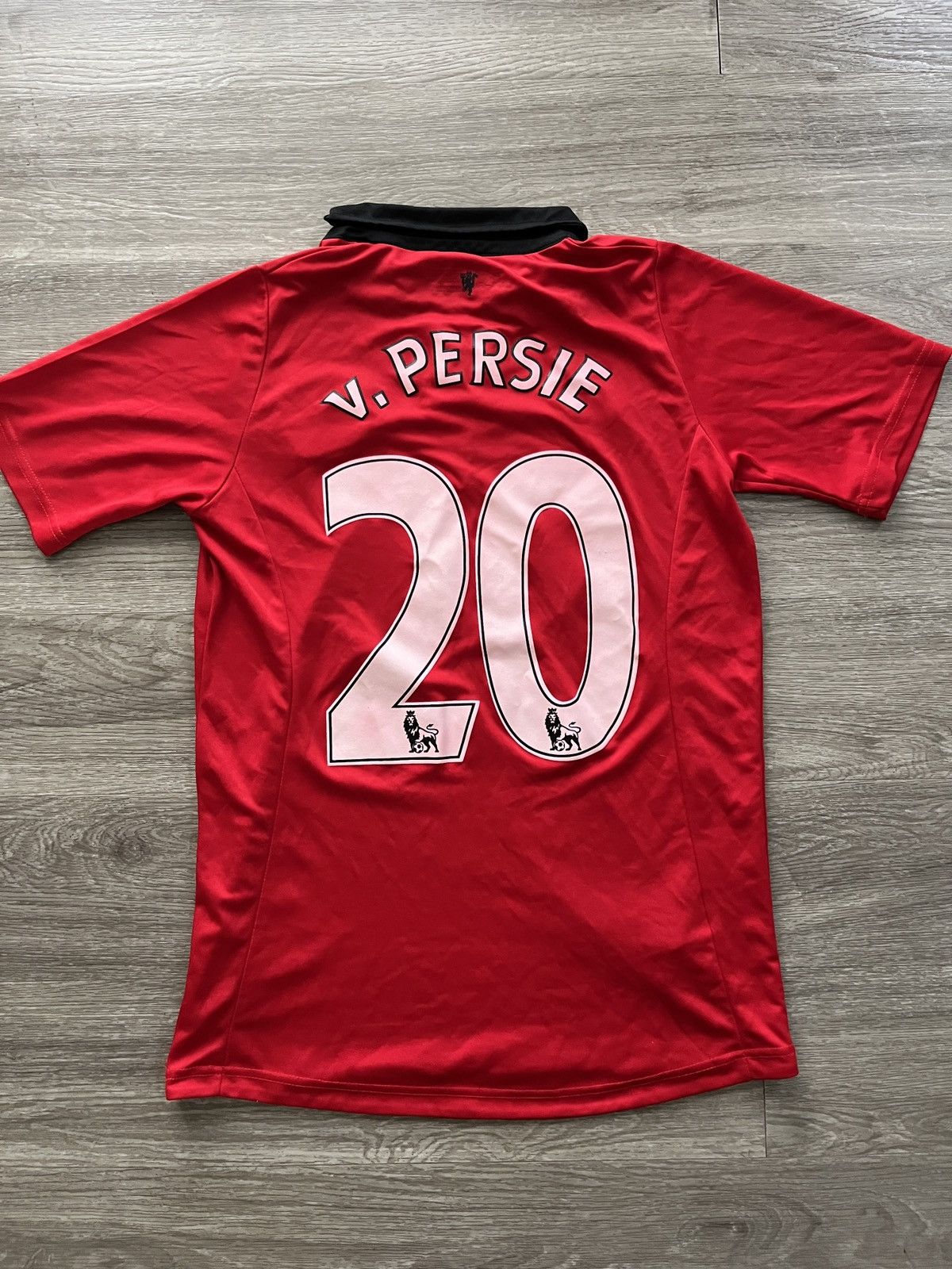 Other Van Persie 2013-14 Man U jersey Size US M / EU 48-50 / 2 - 4 Thumbnail