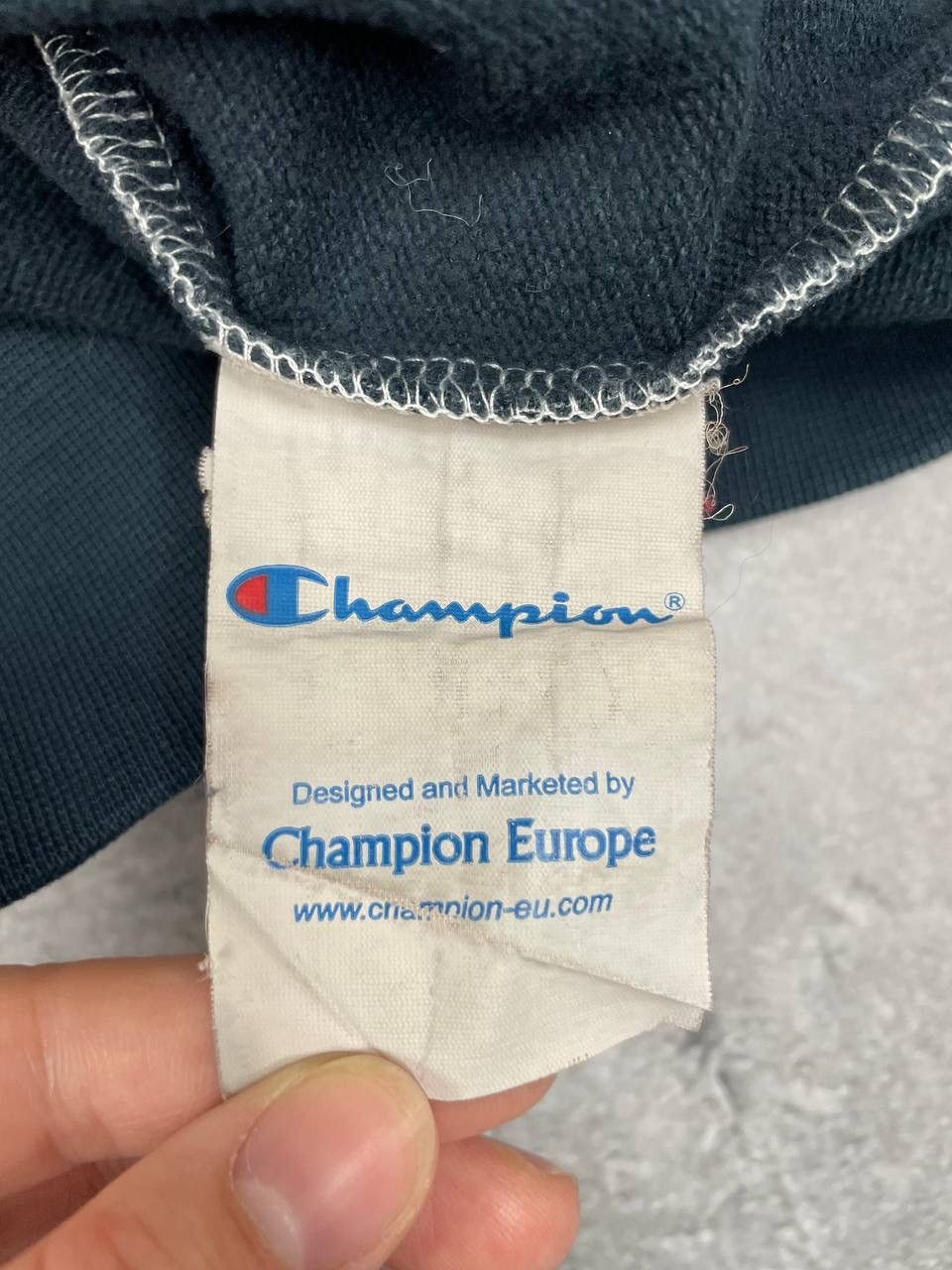 Champion Champion Vintage Men Cotton Hoodie Pullover Dark Grey Size US M / EU 48-50 / 2 - 6 Thumbnail