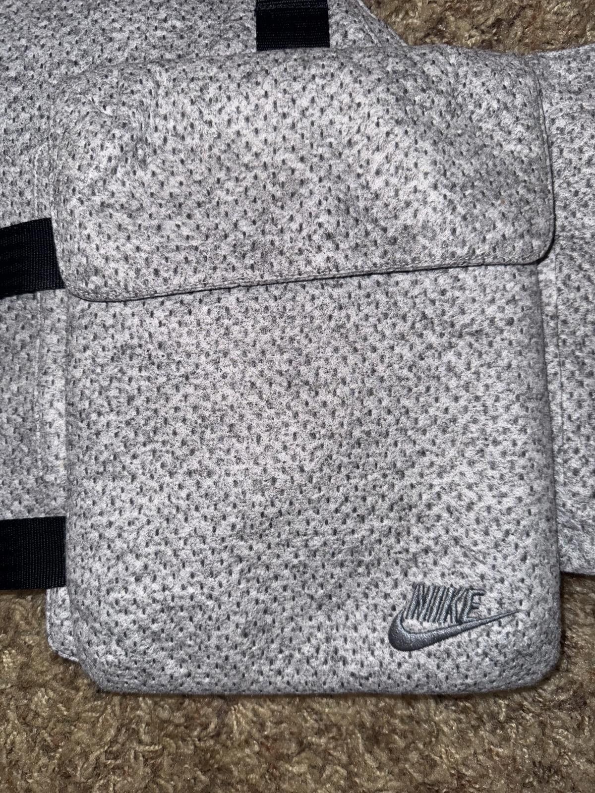 Nike NIKE Forward Tech Pack Utility Oversize Grey Vest Sample Size US XS / EU 42 / 0 - 4 Thumbnail