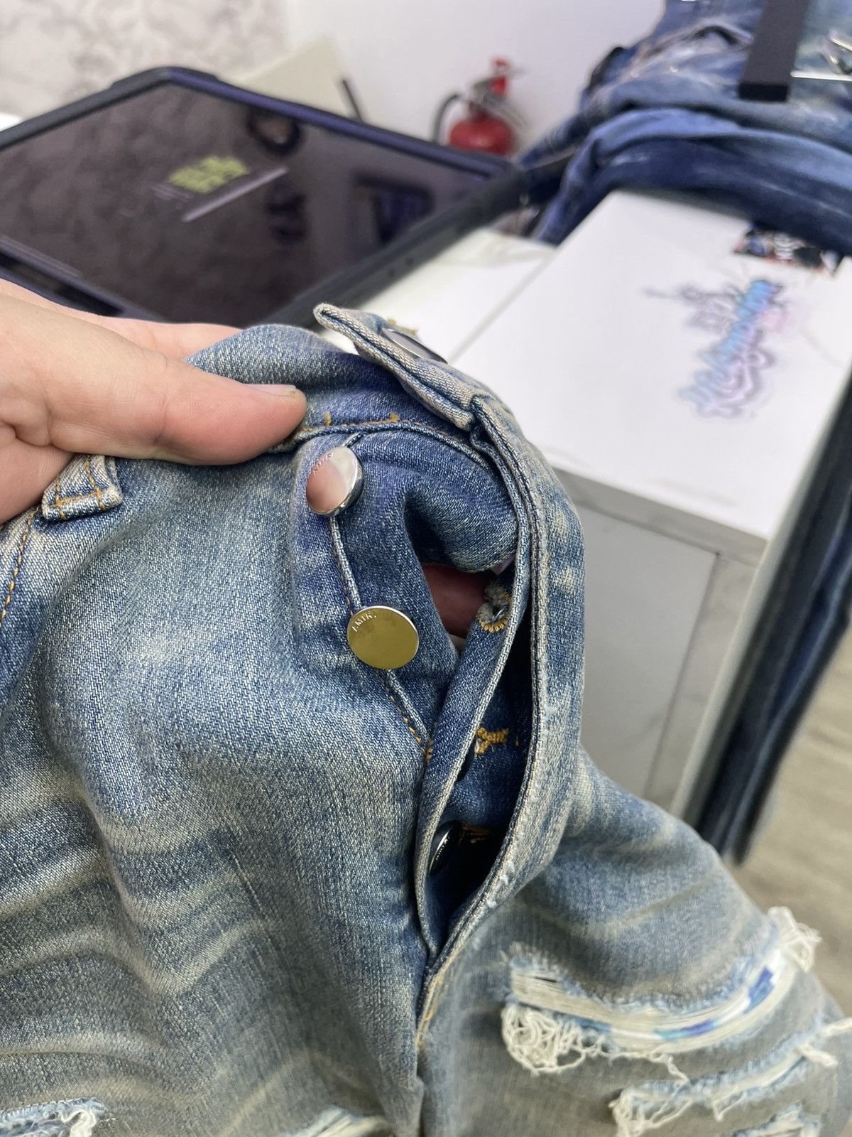 Amiri Amiri trasher tie Dye jeans (blue) Size US 31 - 5 Thumbnail