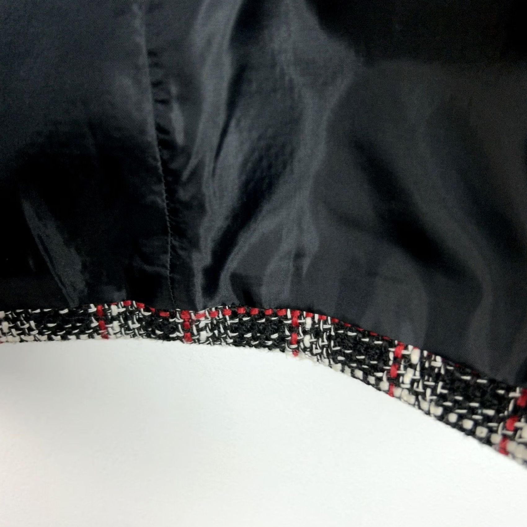 Liz Claiborne Item Specifications: Number of Pieces: 1 Piece Size L / US 10 / IT 46 - 5 Thumbnail