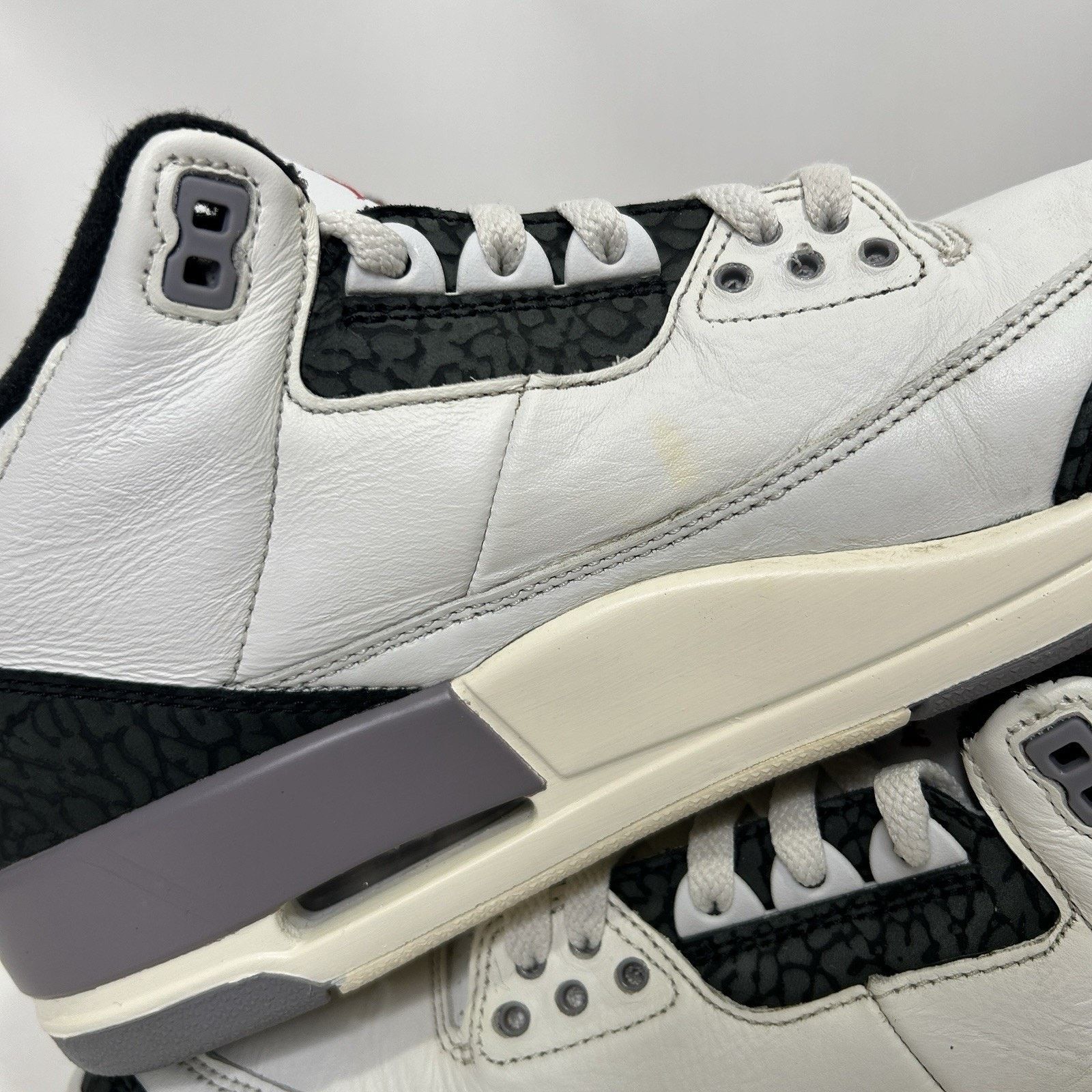 Nike Nike Air Jordan 3 Retro “Cement Grey White Fire Red” Size US 10.5 / EU 43-44 - 9 Thumbnail