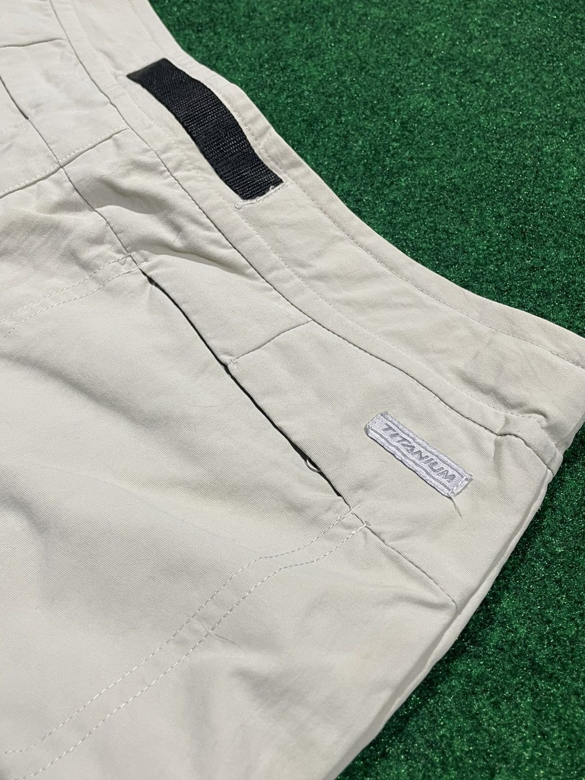 Columbia × Vintage Vintage Women's titanium Columbia Hiking Shorts Size 30" / US 8 / IT 44 - 3 Thumbnail