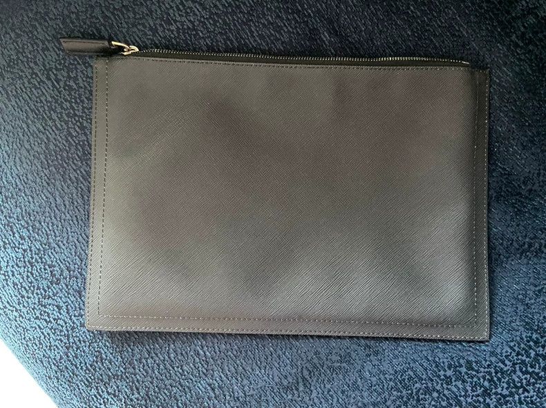 Givenchy Givenchy Small Deer Envelope Handbag Size ONE SIZE - 2 Thumbnail