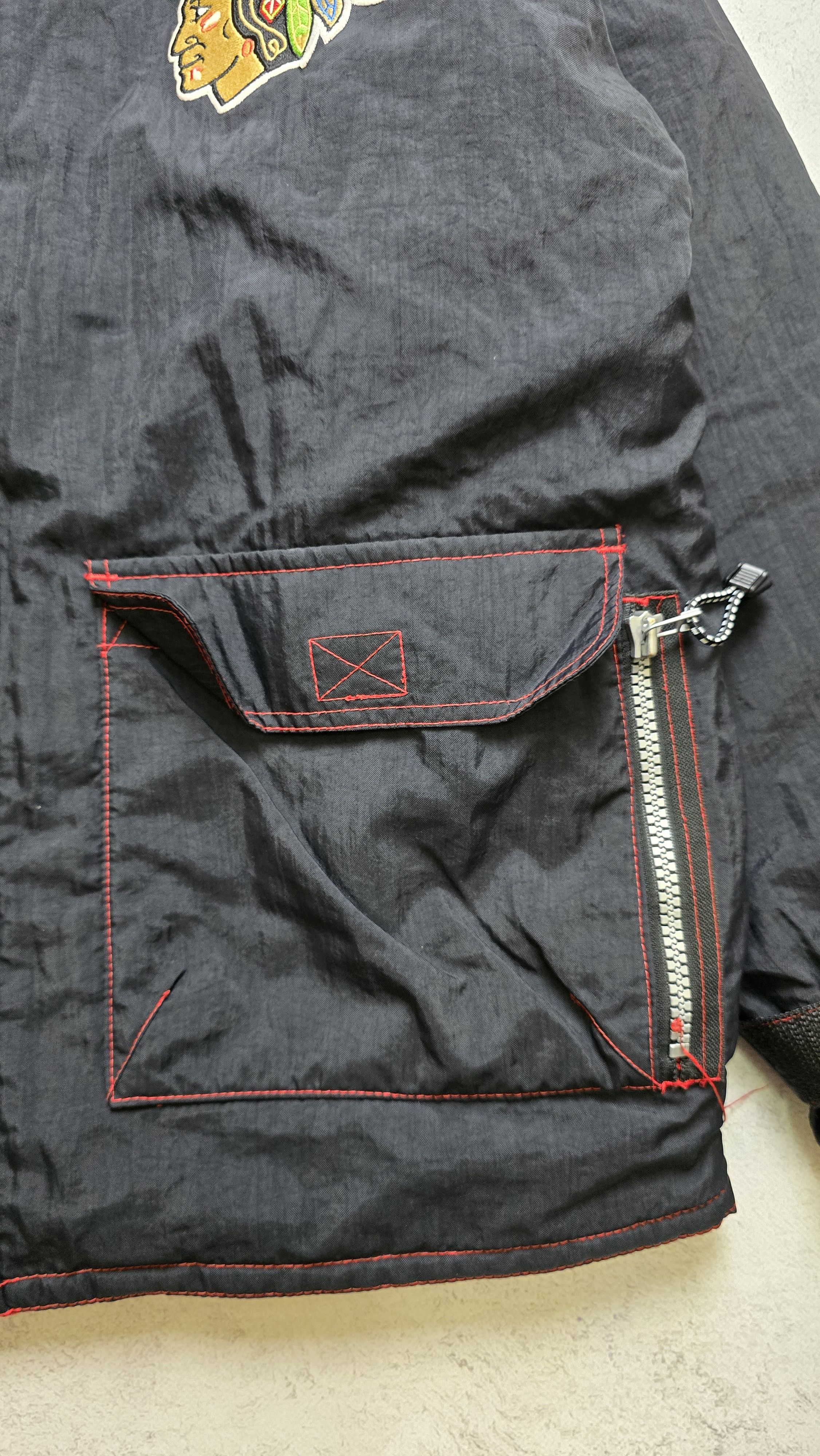 Champion VTG 90's Chicago Blackhawks Embroidered Zip Up Jacket Size US XL / EU 56 / 4 - 9 Thumbnail