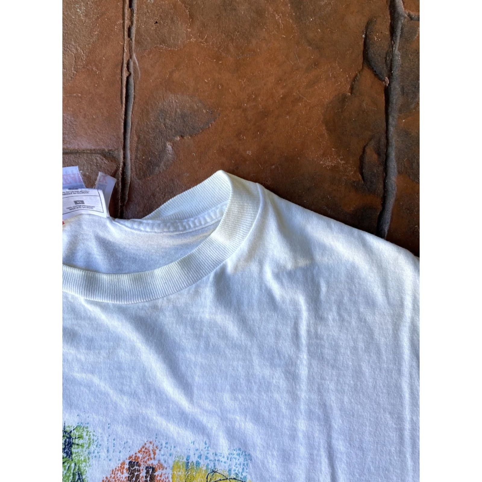 Fruit Of The Loom VINTAGE New York City Skyline Twin Towers Statue Of Liberty T-Shirt XL White Cotton Fruit of the Loom 90s Mens Short Sleeve Crew Neck Graphic Print Size US XL / EU 56 / 4 - 5 Thumbnail