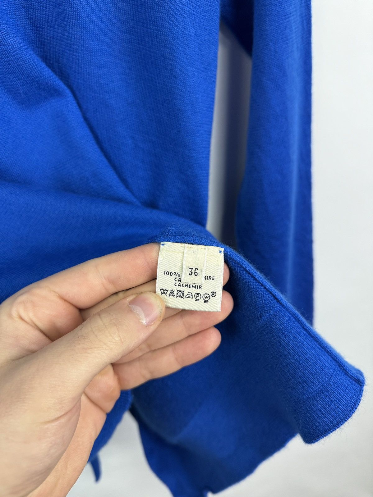 Hermes 🇮🇹 Hermes Paris 100% Cashmere Sweater with Back Slit Italy Size XS / US 0-2 / IT 36-38 - 5 Thumbnail