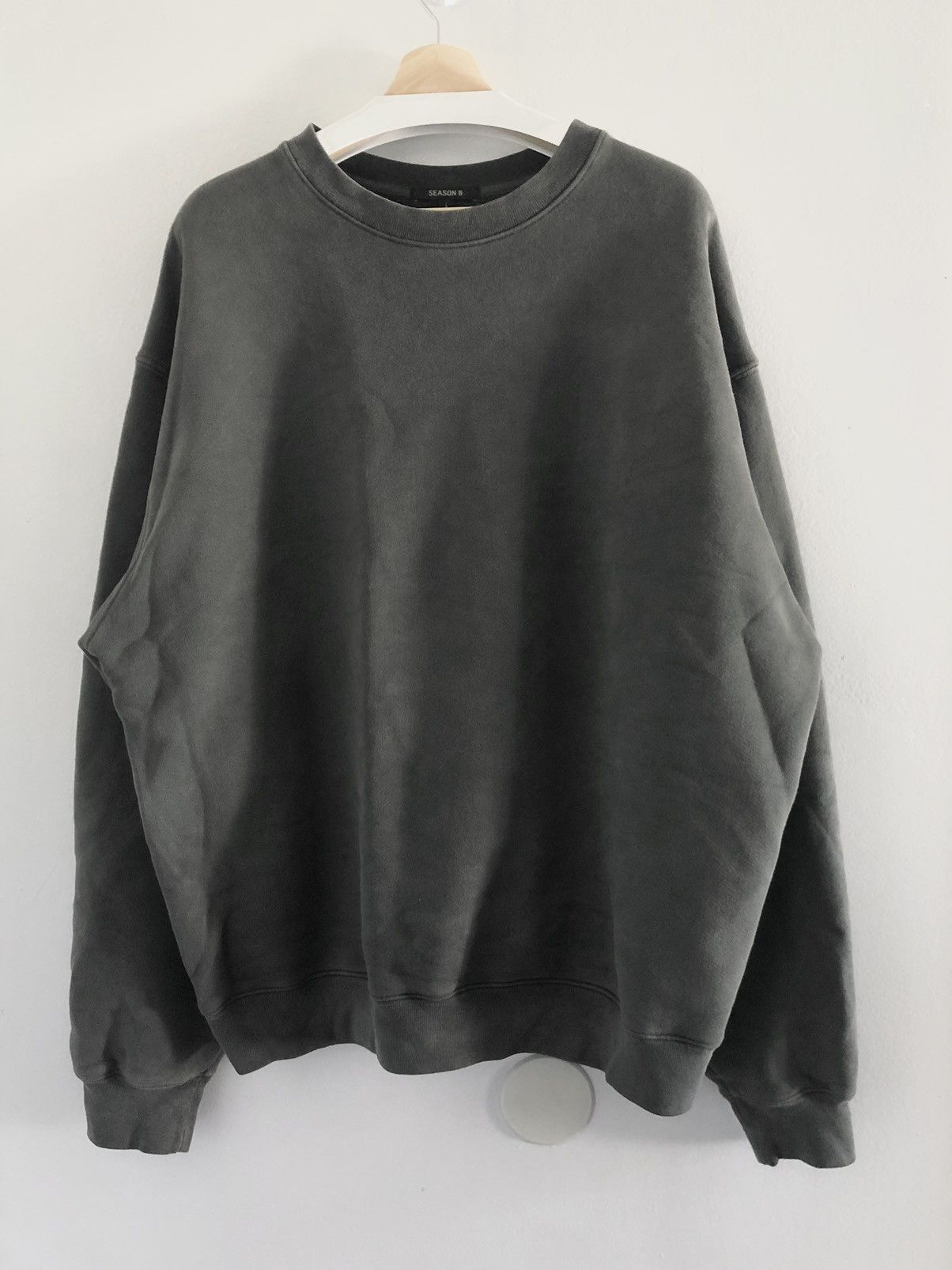 Yeezy oversized sweatshirt hot sale