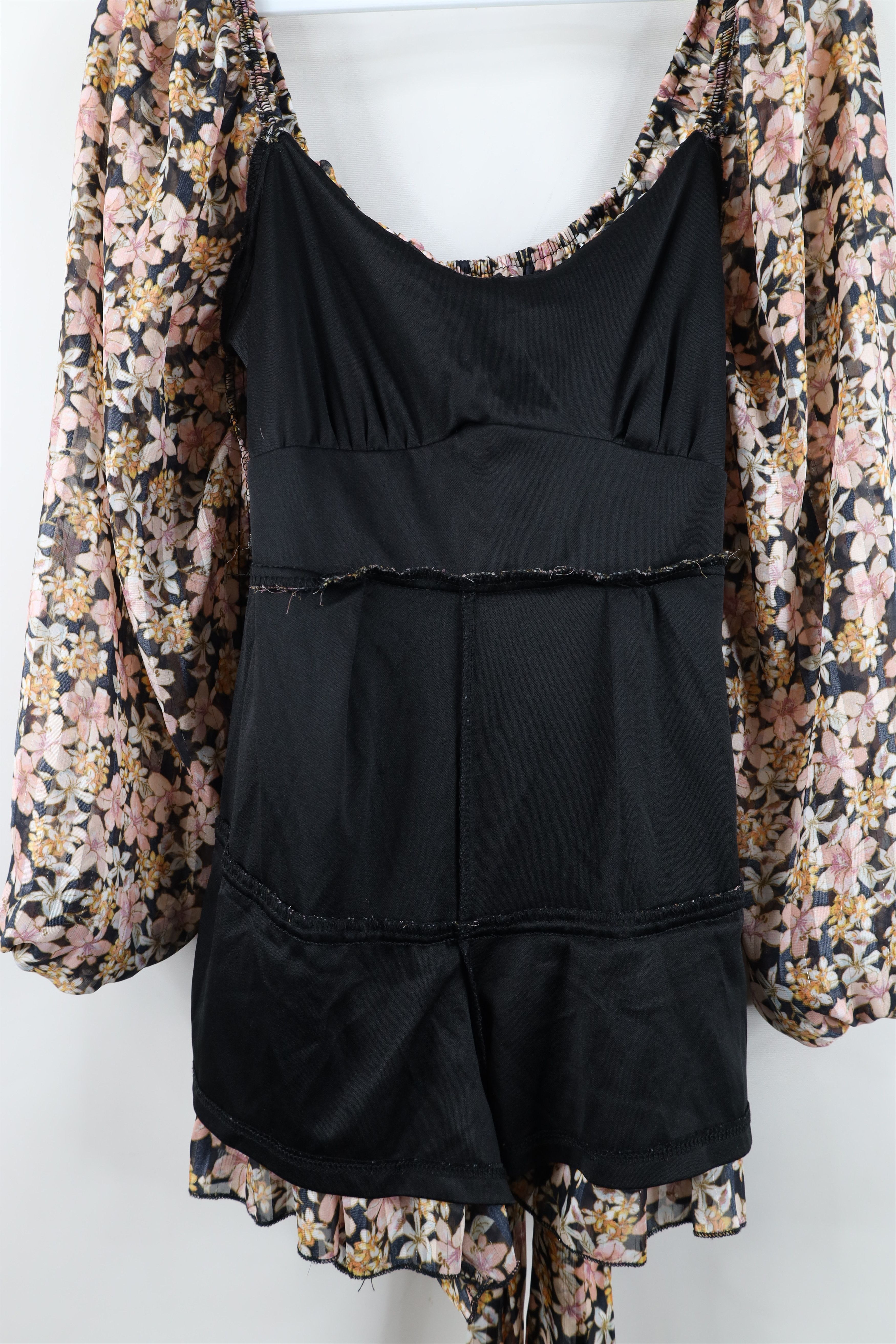 Vintage Vintage Y2K Sheer Ruffled Flower Tie Romper Mini Dress USA Size S / US 4 / IT 40 - 12 Thumbnail