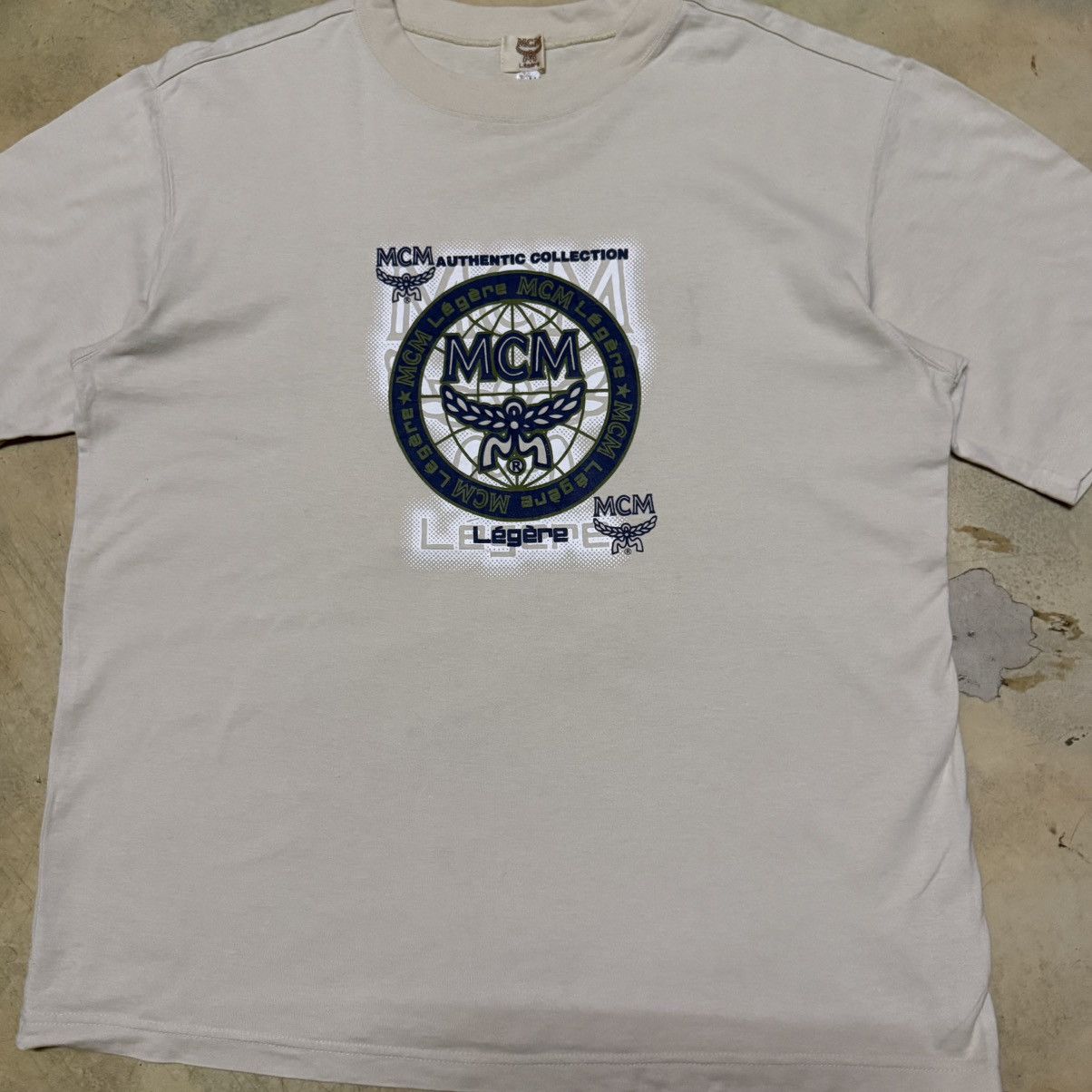 MCM MCM Big Logo T Shirt Size US L / EU 52-54 / 3 - 3 Thumbnail