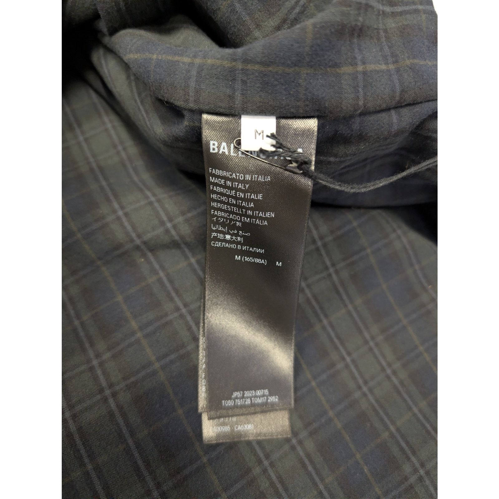 Balenciaga o1rshd1 Light Check Flannel Detachable Sleeves Shirt Size US M / EU 48-50 / 2 - 16 Thumbnail