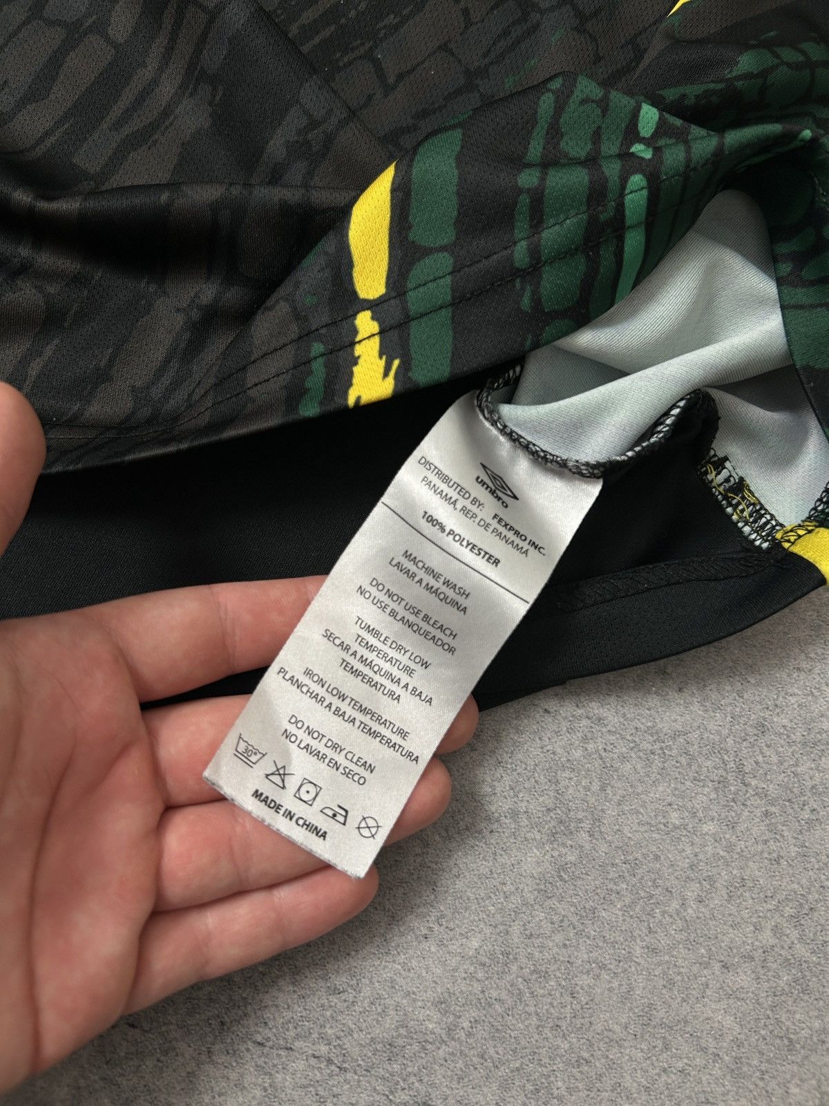 Umbro Umbro x Jamaica 🇯🇲 national team 2021/2022 jersey mens Size US M / EU 48-50 / 2 - 4 Thumbnail