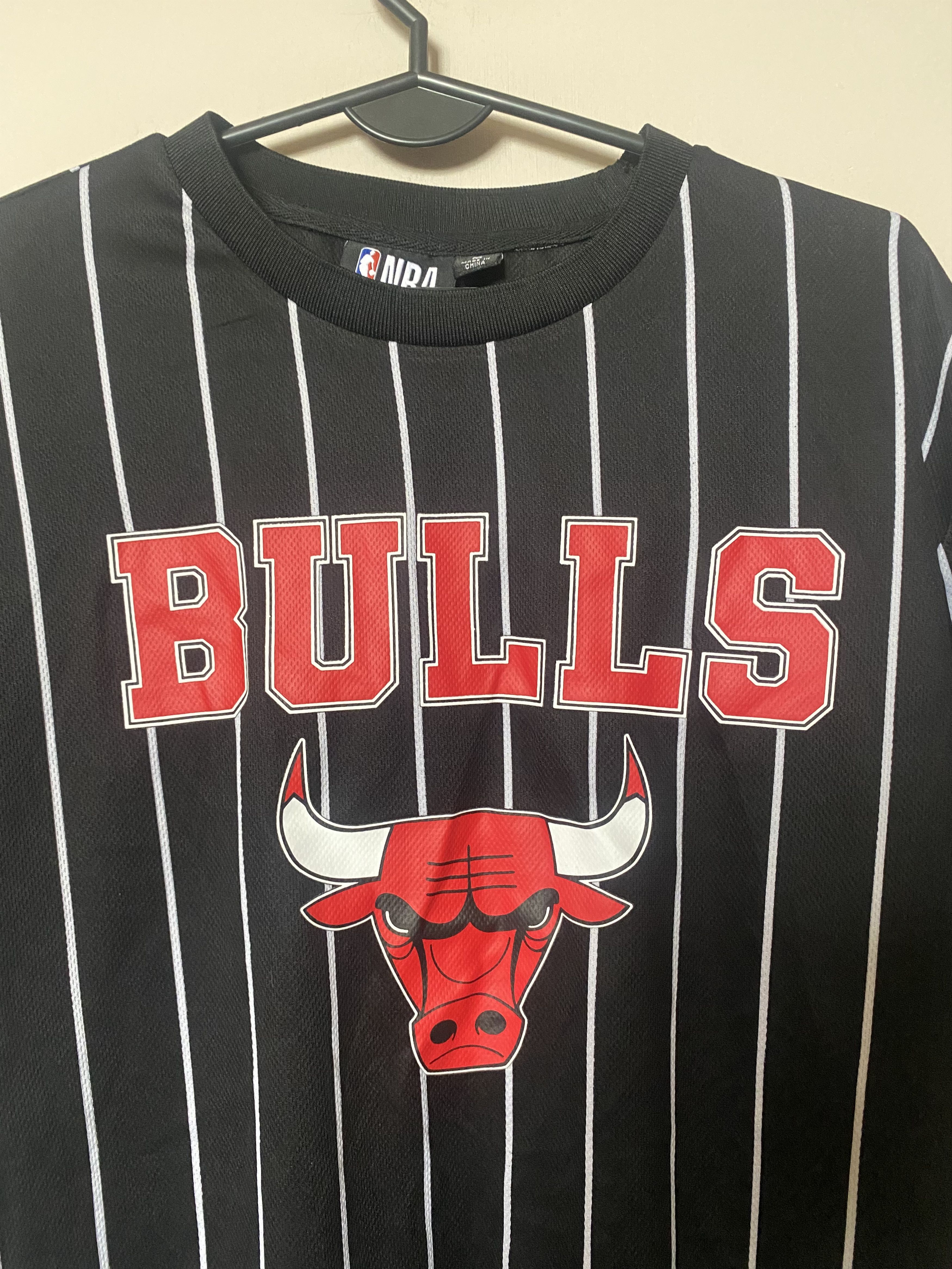 Other Vintage CHICAGO BULLS T-shirt - M - NBA - UNIQUE Size US M / EU 48-50 / 2 - 3 Thumbnail