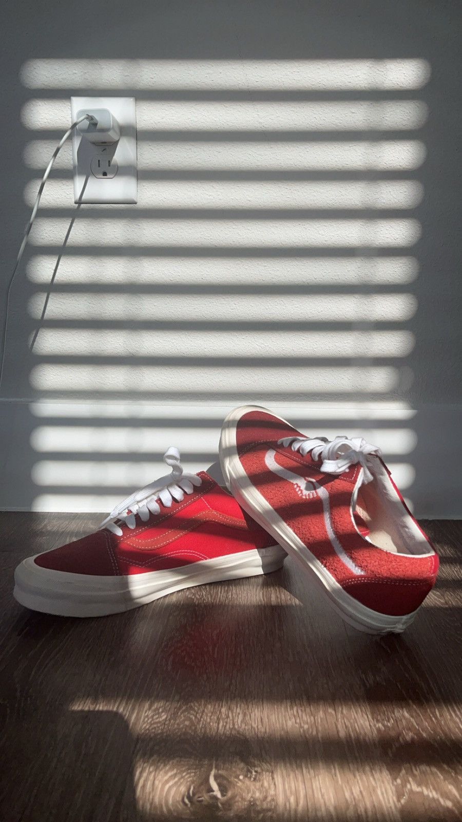 Notre Notre Og Old Skool Lx Red Size US 9 / EU 42 - 3 Thumbnail