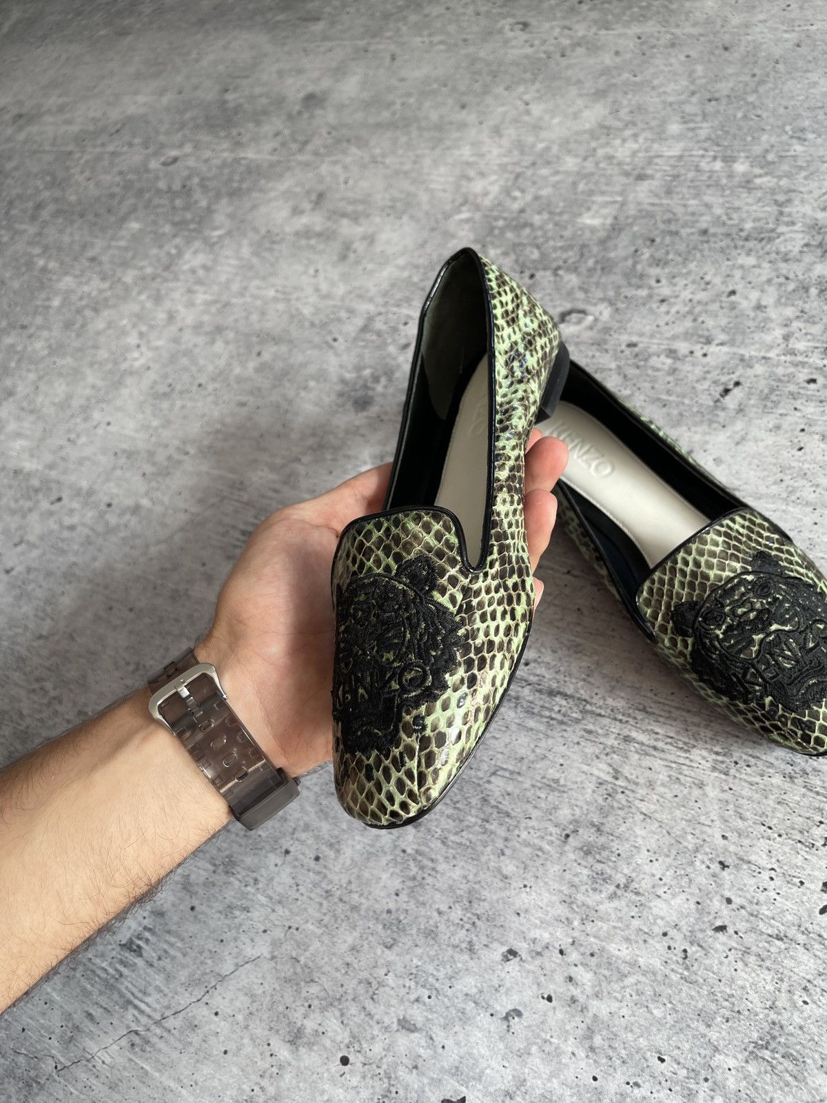 Kenzo Kenzo Green Loafers Size 35 - Snake Skin Effect with Tiger Size US 4 / IT 34 - 11 Thumbnail