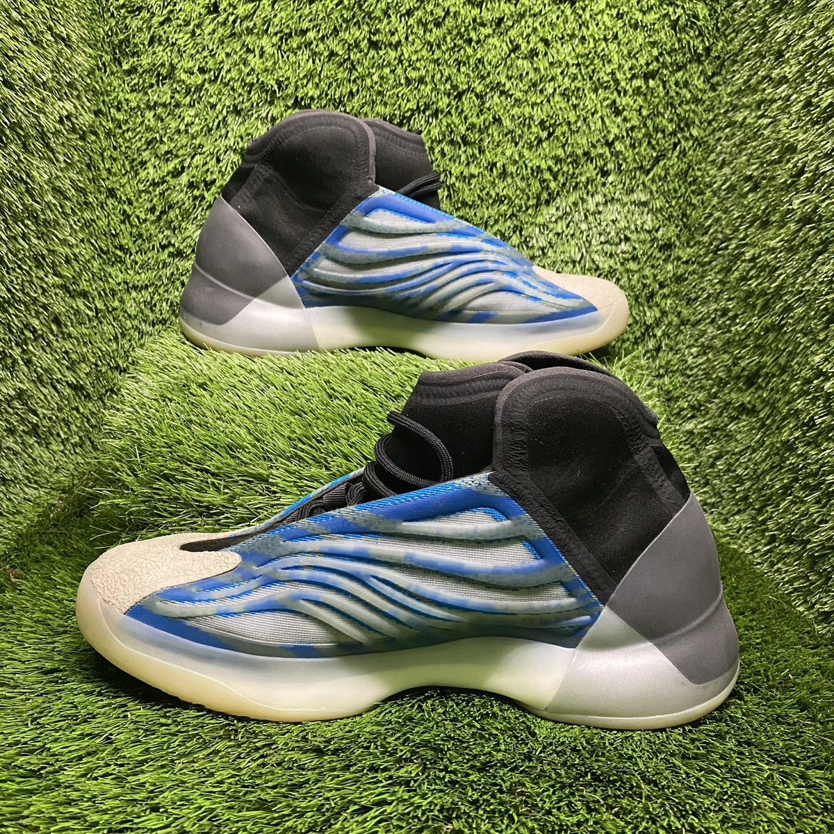 Yeezy Yeezy Quantum “Frozen Blue” (Size 10.5) Size US 10.5 / EU 43-44 - 3 Thumbnail