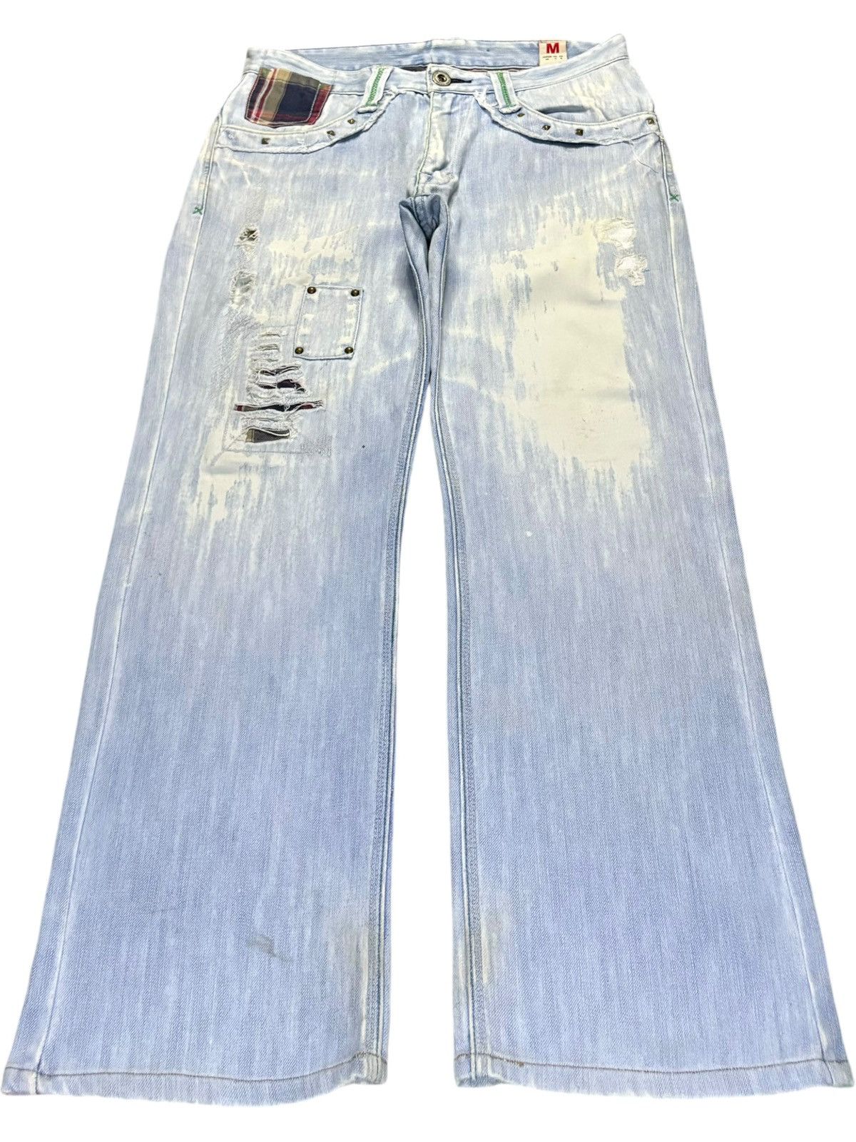 Japanese Brand Vintage Japanese Brand Bleach Wash Stud Patched Baggy Jeans Size US 32 / EU 48 - 1 Thumbnail