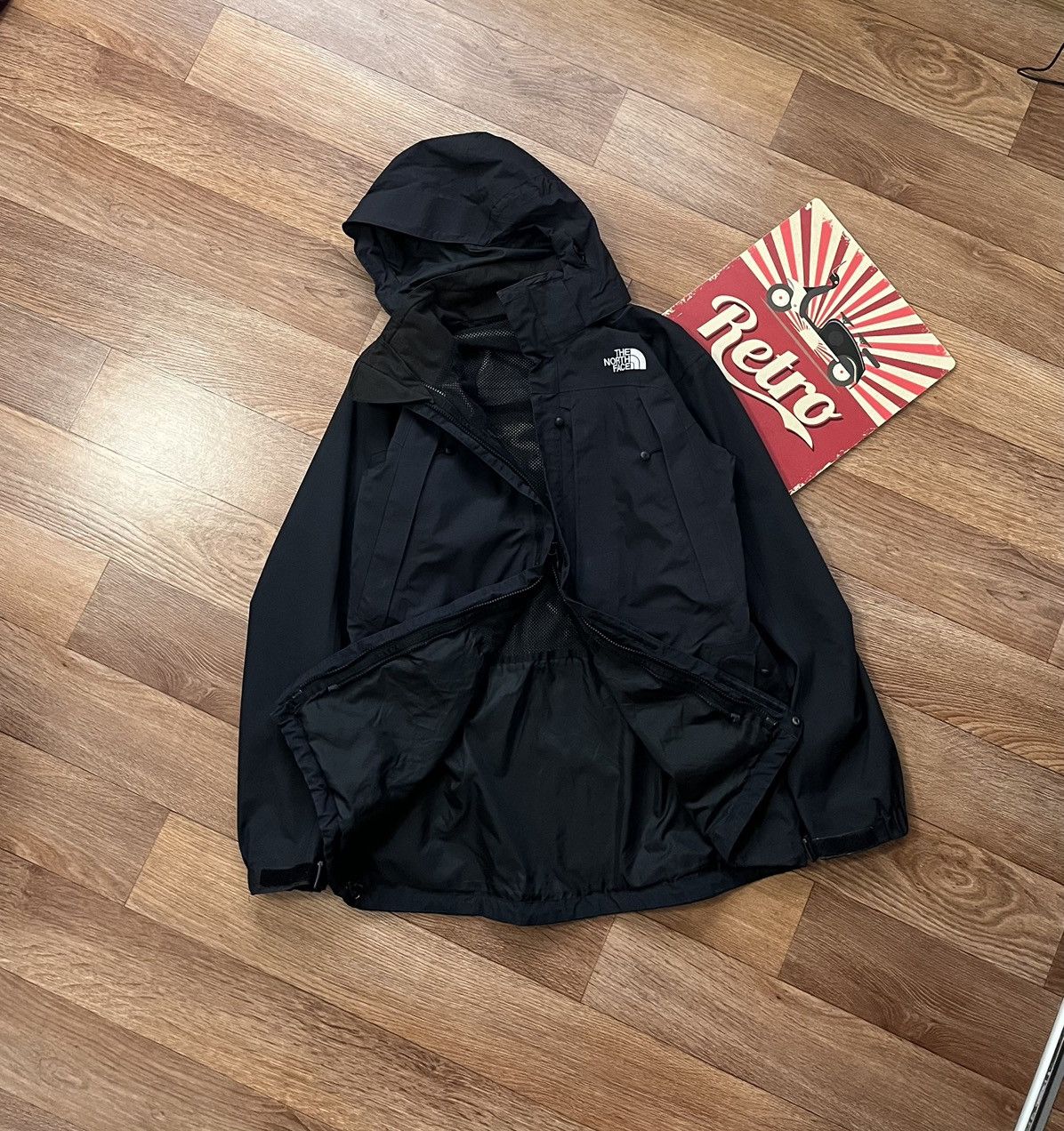 The North Face Vintage The North Face Gore-Tex Mountain Jacket Size US L / EU 52-54 / 3 - 6 Thumbnail