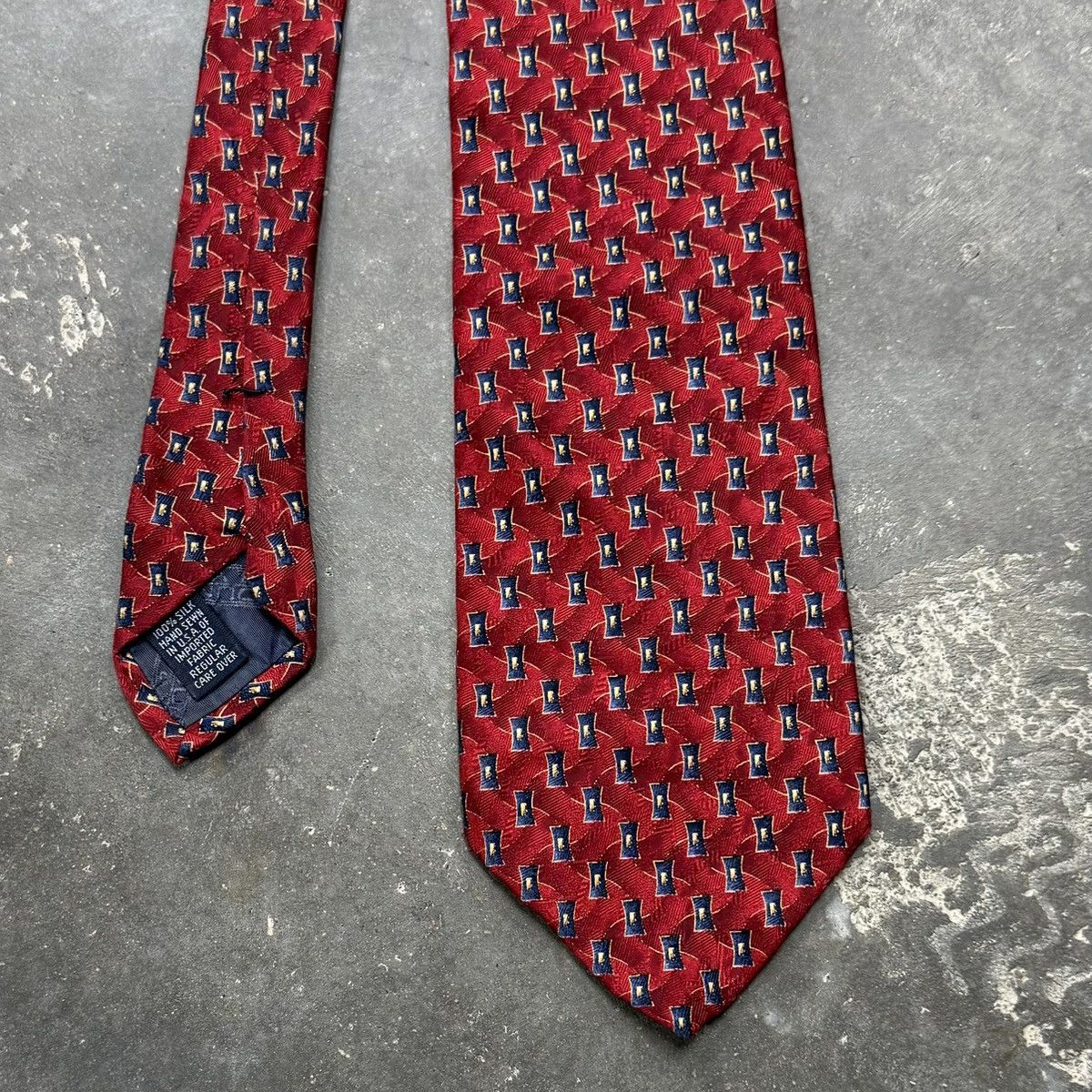 Roundtree & Yorke Vintage Roundtree & Yorke Handmade Silk Tie USA Preppy Size ONE SIZE - 3 Thumbnail