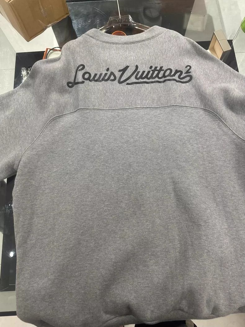 Louis Vuitton Louis Vuitton sweatshirt 2505-Nextarrow Size US L / EU 52-54 / 3 - 2 Thumbnail