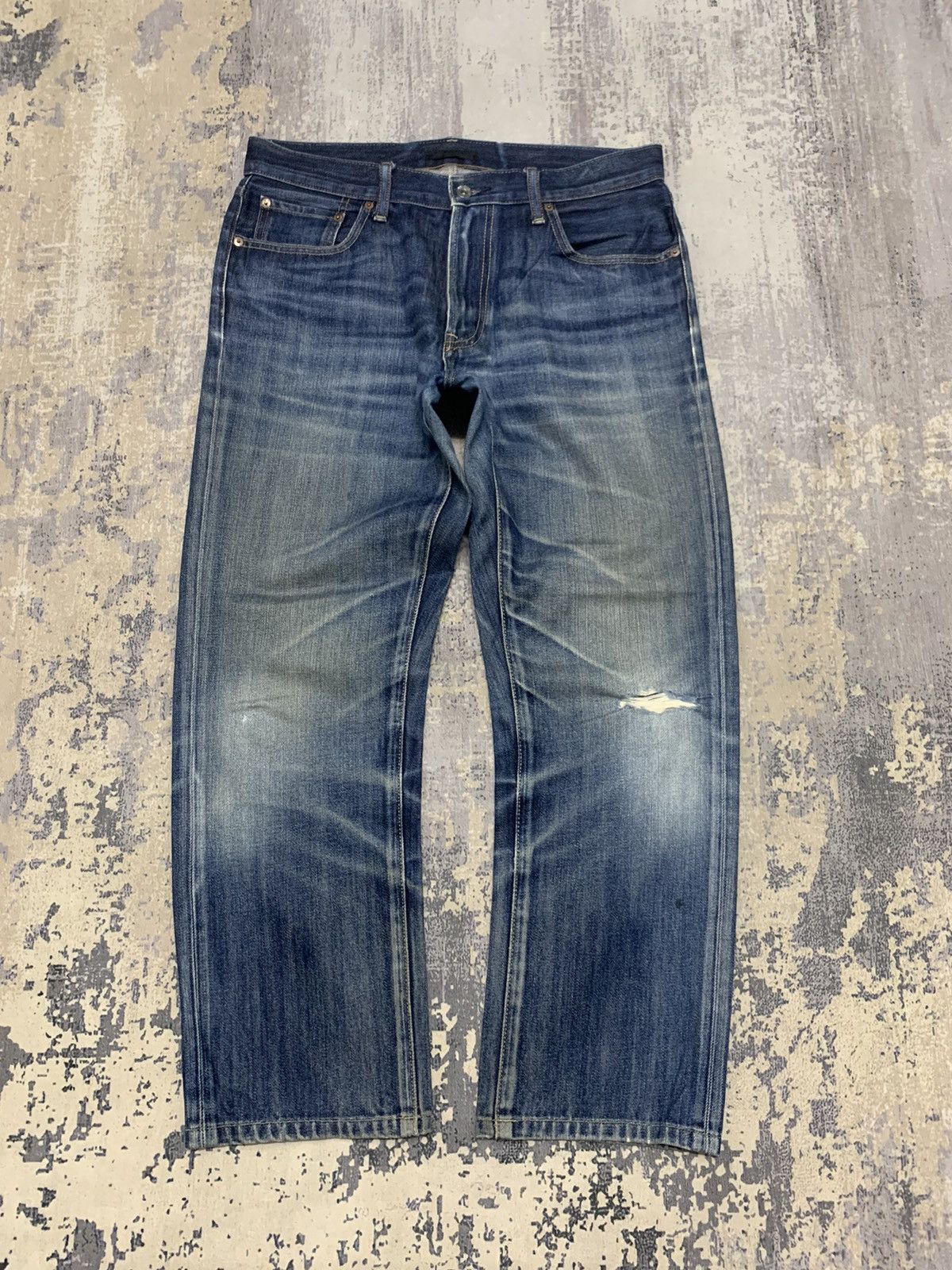Japanese Brand Vtg Japanese Uniqlo Baggy Faded Jeans W34x27 Size US 34 / EU 50 - 1 Thumbnail