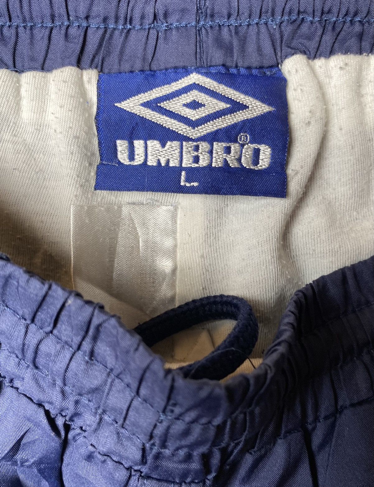 Umbro Umbro Vintage Track Pants Blue L Jogginghose Joggers Men‘s Size US 40 / EU 56 - 5 Thumbnail