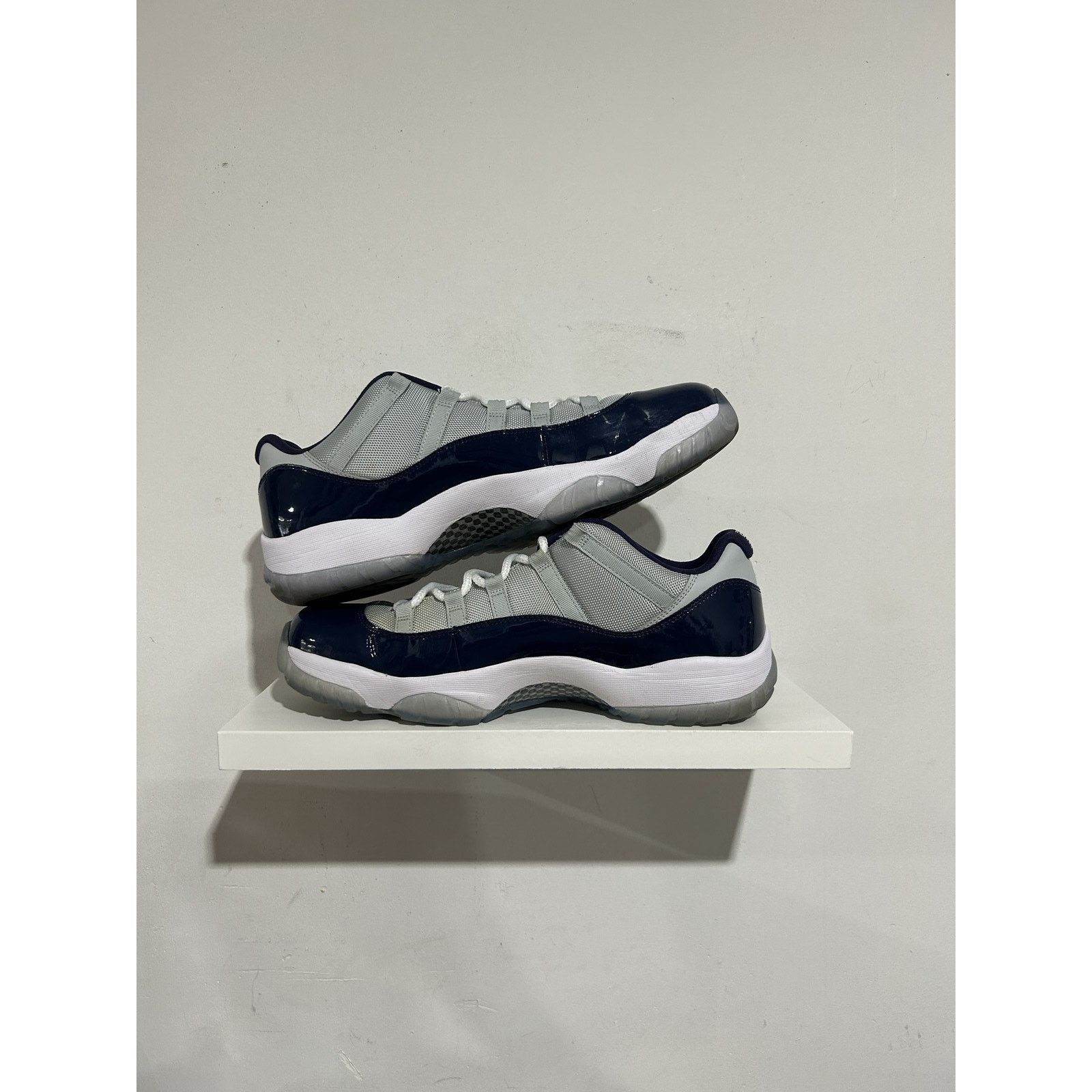 Jordan Brand JORDAN 11 LOW GEORGETOWN SIZE 14 PREOWNED Size US 14 / EU 47 - 4 Thumbnail
