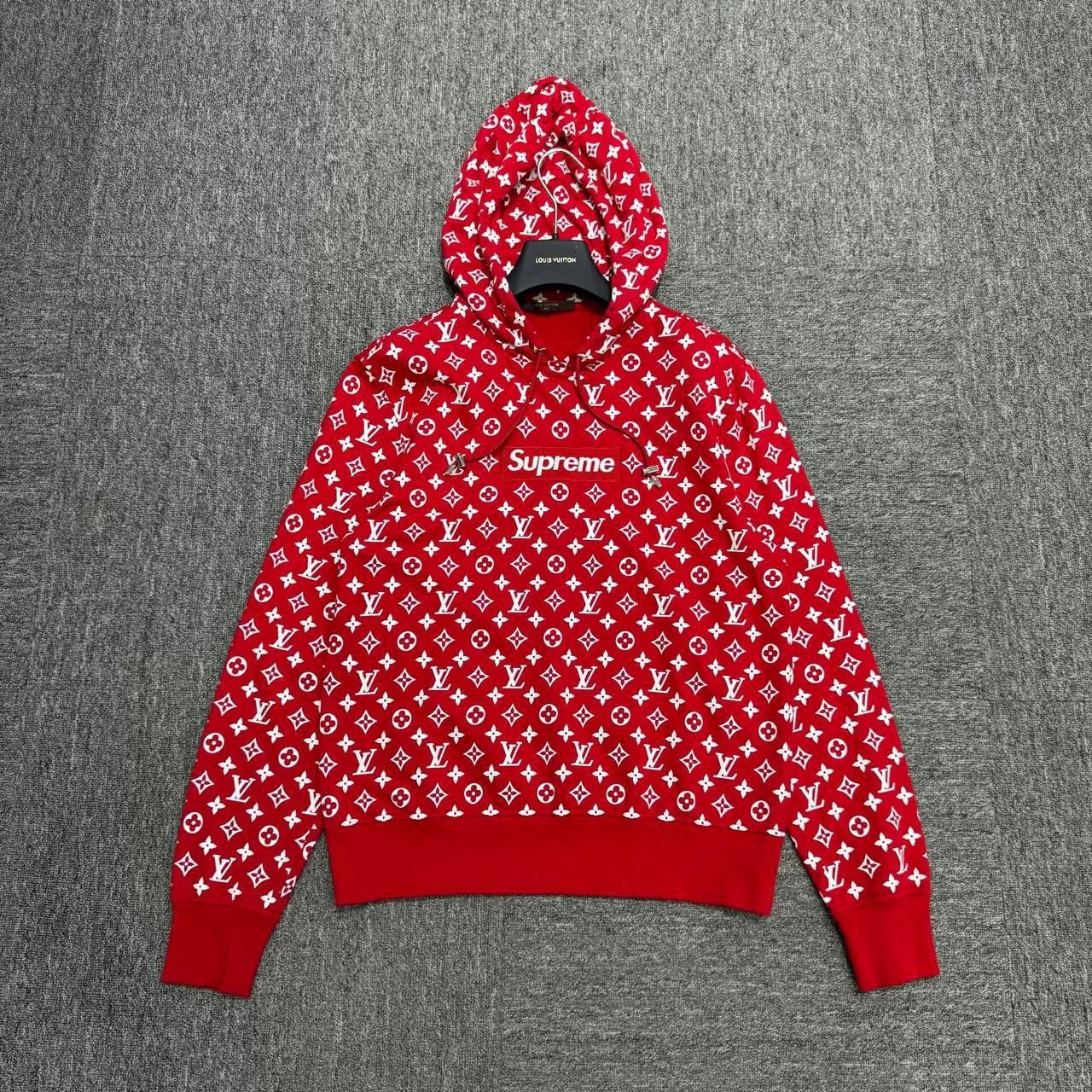 louis vuitton supreme red hoodie
