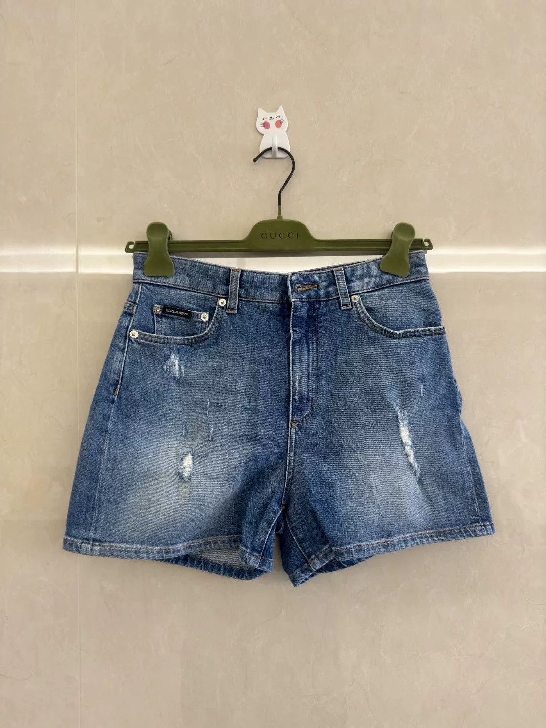 Dolce & Gabbana Dolce & Gabbana DG Distressed Denim Shorts Size US 26 / EU 42 - 1 Thumbnail