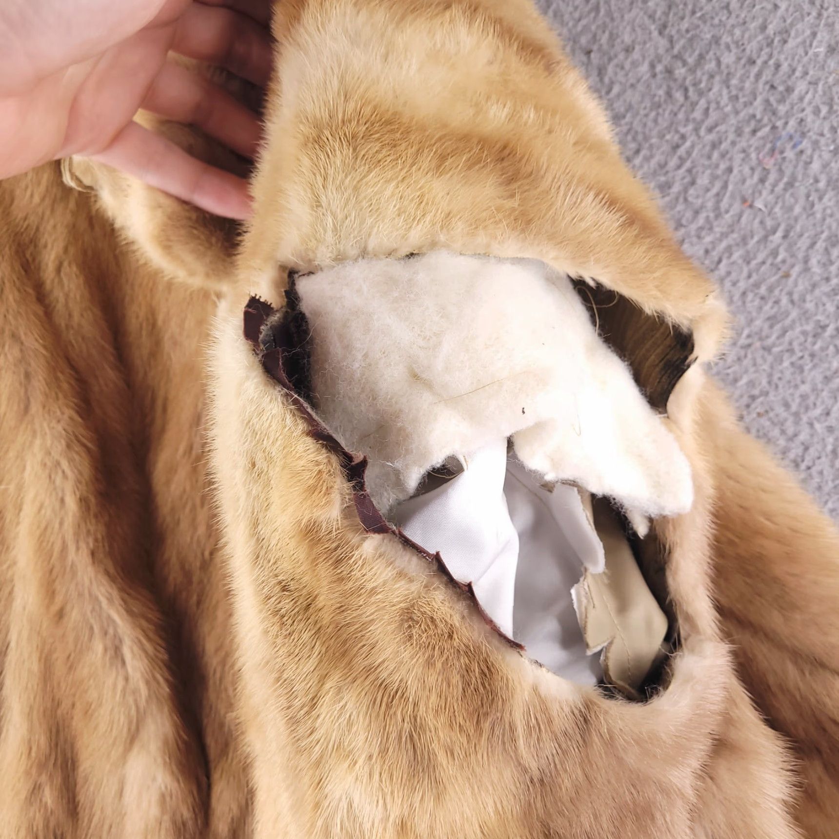 Vintage VINTAGE Silverman Furs Coat Women L Brown Fur Overcoat Medium/Large Newport News Virginia Size L / US 10 / IT 46 - 3 Thumbnail