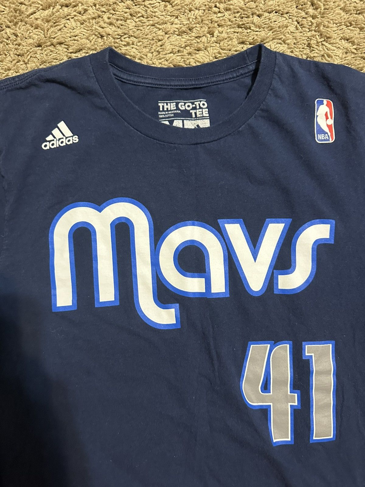 NBA Vintage NBA Adidas Dallas Mavericks shirt 00s size medium Size US M / EU 48-50 / 2 - 2 Thumbnail