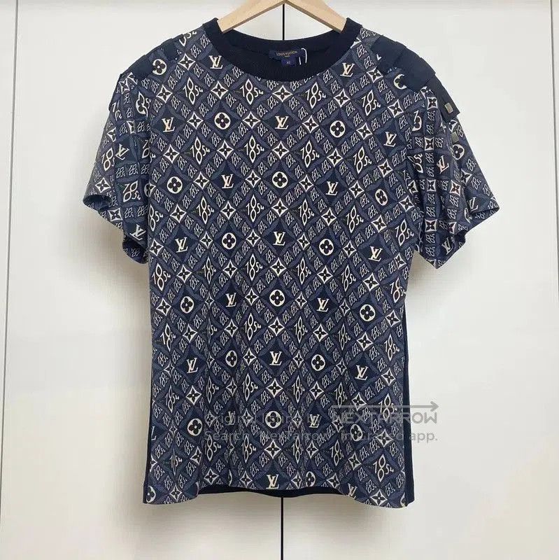 Louis Vuitton Louis Vuitton Summer Navy Cotton T. Size XS / US 0-2 / IT 36-38 - 1 Thumbnail