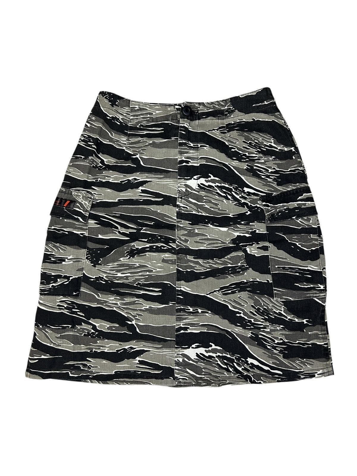 Undercover F/W 00 Camo Skirt Size 26" / US 2 / IT 38 - 1 Thumbnail
