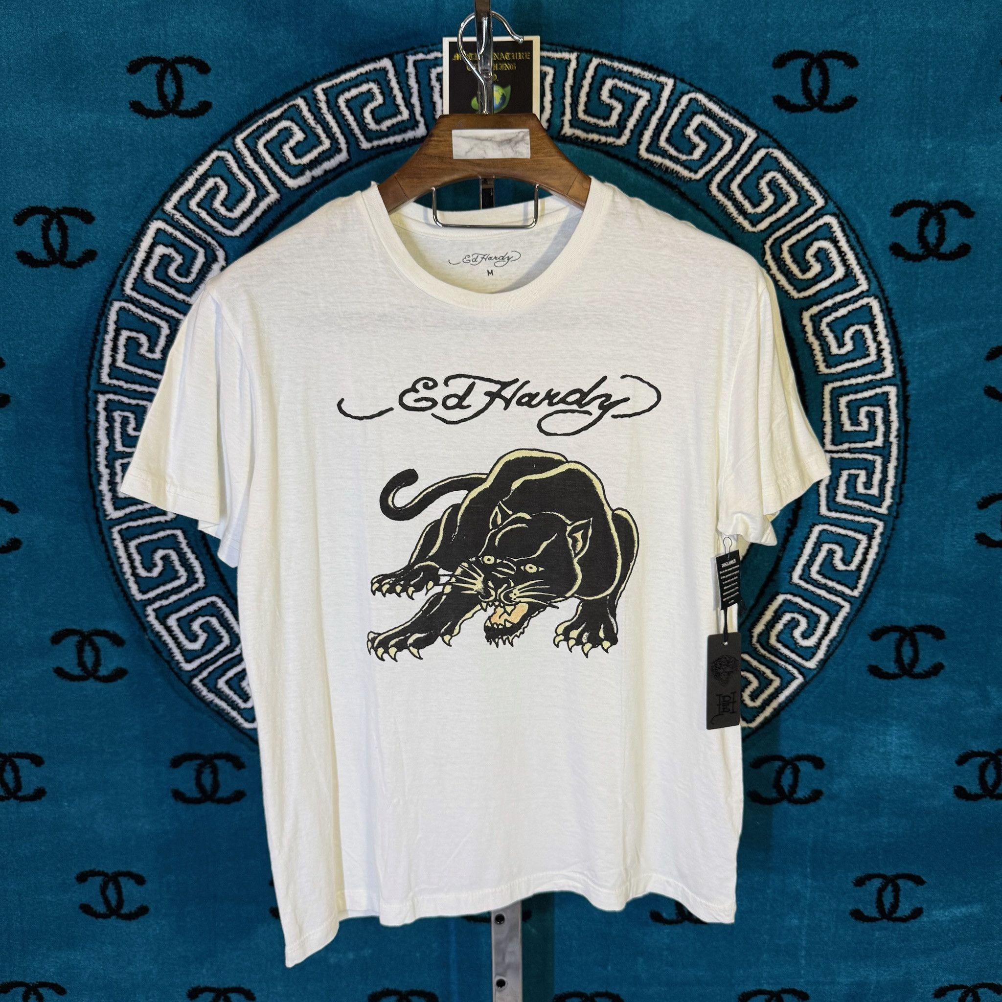 NEW ICONIC BLACK PANTHER SIGNATURE LOGO MOTIF S/S T SHIRT